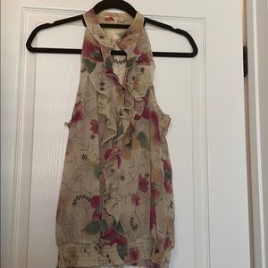 Cream/Pink flower ruffle top